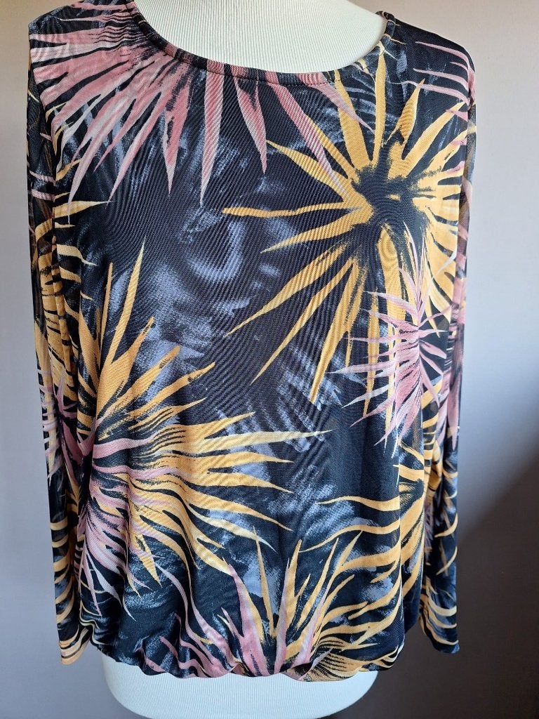 Nieuwe stretch top print, maat M/L, Ophalen of Verzenden, Nieuw, Maat 38/40 (M), Lange mouw