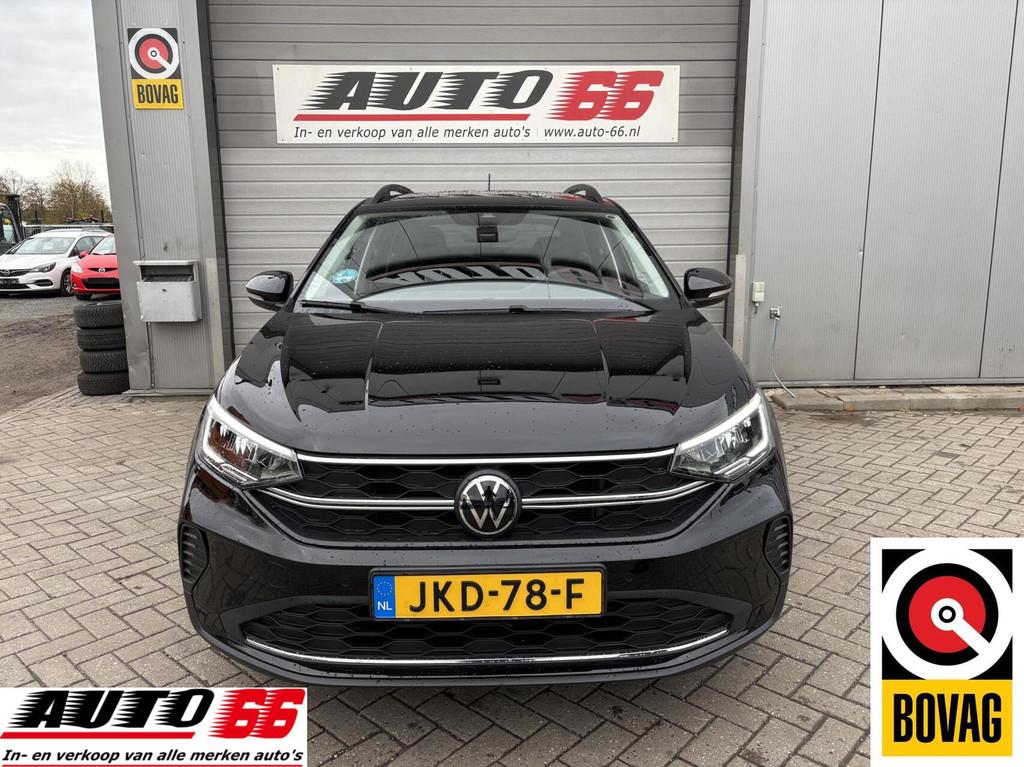 Volkswagen Taigo 1.0 TSI Life Edition, Adaptive Cruise Control, Gebruikt, 95 pk, Zwart