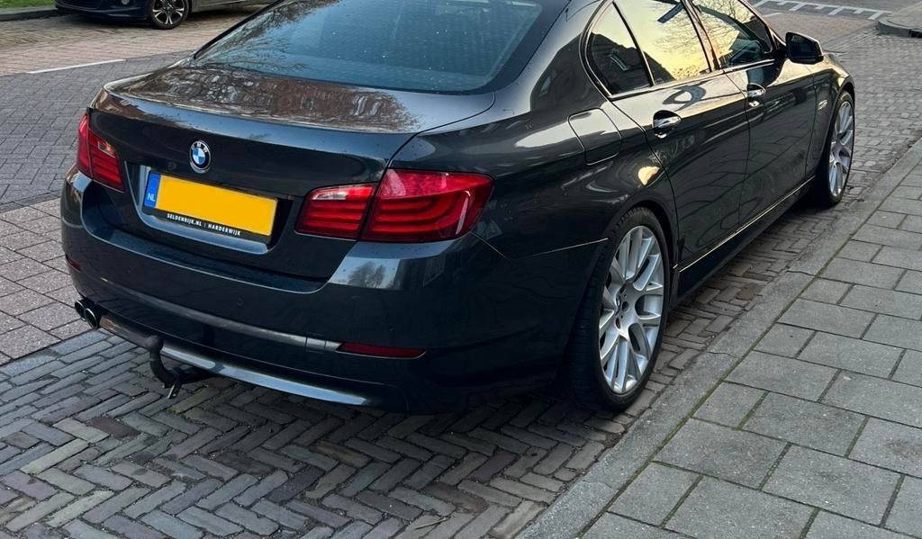 BMW 5-SERIE F10 Voorbumper Achterbumper Side Skirts Compleet, Auto-onderdelen, Ophalen, BMW, Bumper