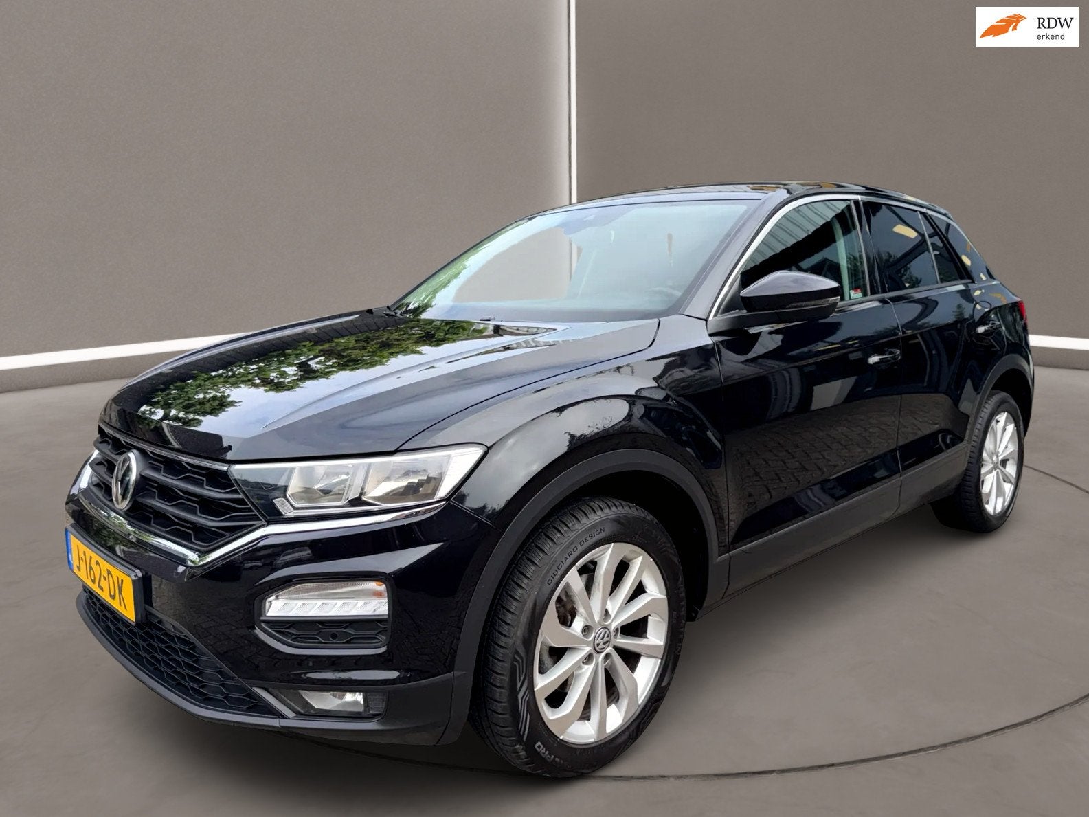 Volkswagen T-Roc 1.6 TDI Style Business 116 Pk Airco Navi Pd, Auto's, Voorwielaandrijving, Stof, Gebruikt, 4 cilinders