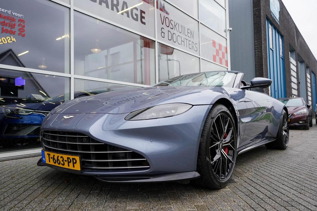 Aston Martin VANTAGE ROADSTER 4.0 V8 Cabrio Concours Blue, Achterwielaandrijving, Gebruikt, 510 pk, Cabriolet