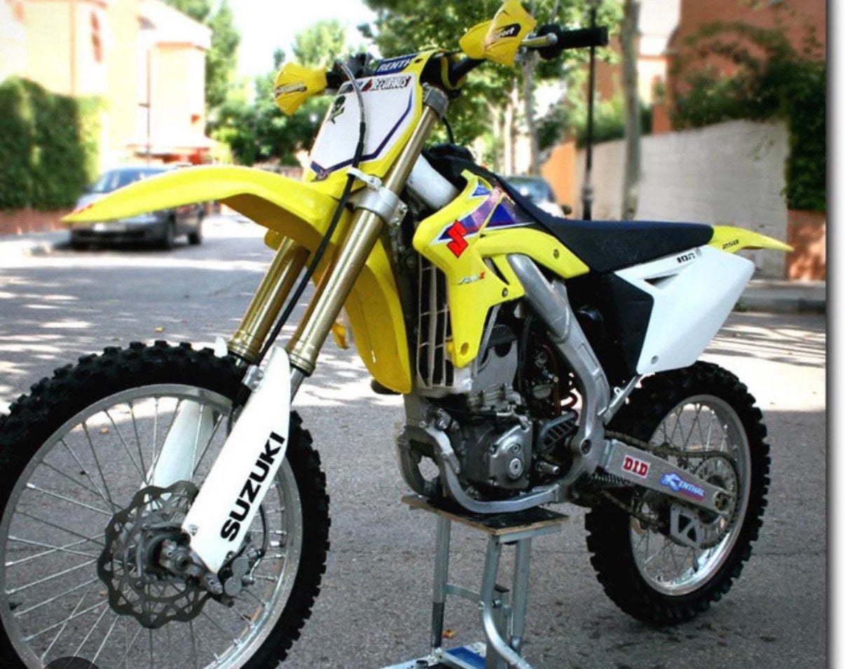 GEZOCHT: Suzuki RMZ 250 2009 Motorblok, Fietsen en Brommers, Ophalen, Zo goed als nieuw, Suzuki