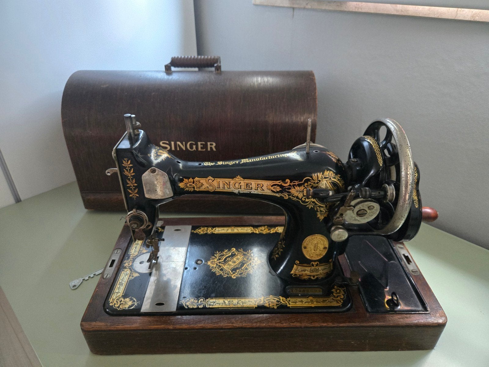 Antieke Singer Handnaaimachine uit de Jaren '20 - Werkend, Ophalen