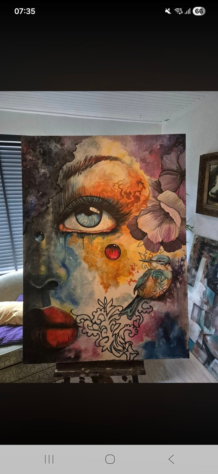 Modern Schilderij: Vrouwenportret met Bloemen en Vogel, Acrylverf, Ophalen of Verzenden, Op houten frame, Portret