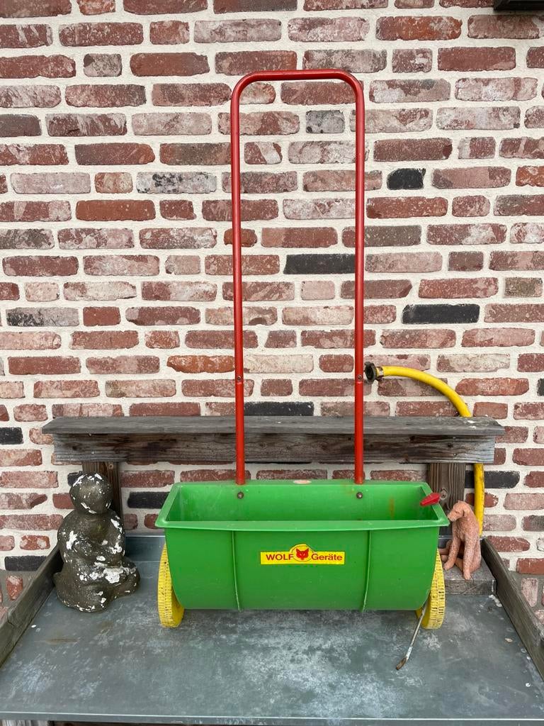 Wolf Strooiwagen, Ophalen, Gebruikt