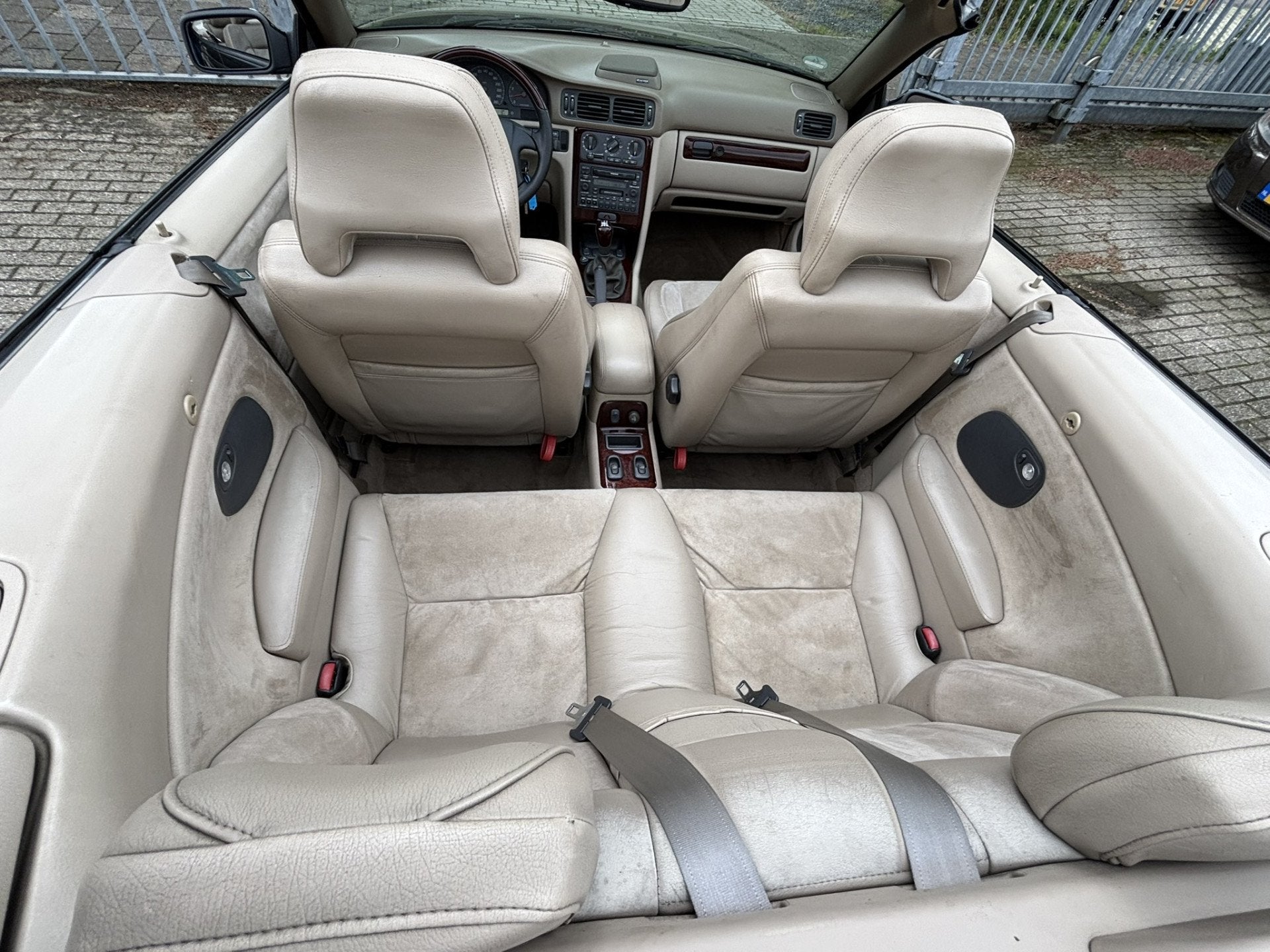 Volvo C70 Convertible 2.3 T5 240pk Luxury (bj 2000), foto 12