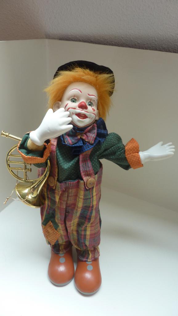 Leuke clown met muziekdoos, Verzamelen, Ophalen of Verzenden, Zo goed als nieuw, Mens