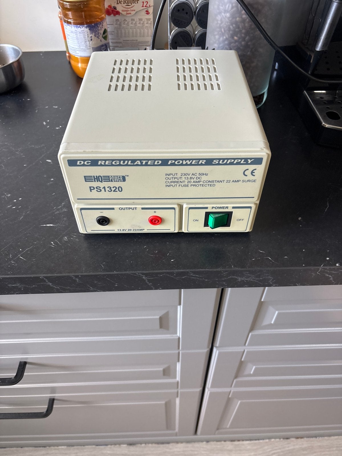 HQ Power PS1320 DC Gereguleerde Voeding, Ophalen of Verzenden