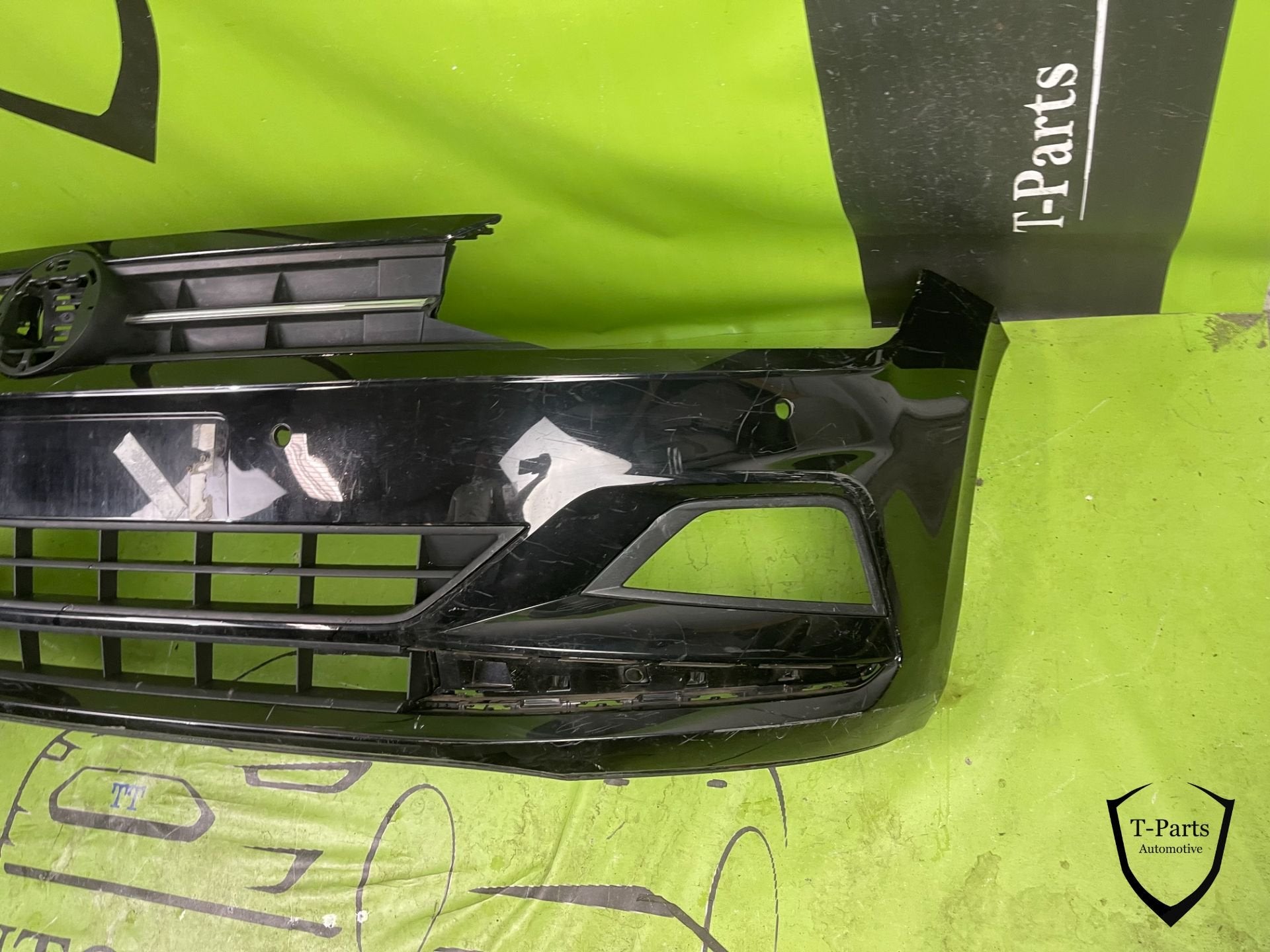 volkswagen polo 2G voorbumper bumper grille rooster, Info@fabrikant.eu, Volkswagen, Ophalen of Verzenden, Bumper