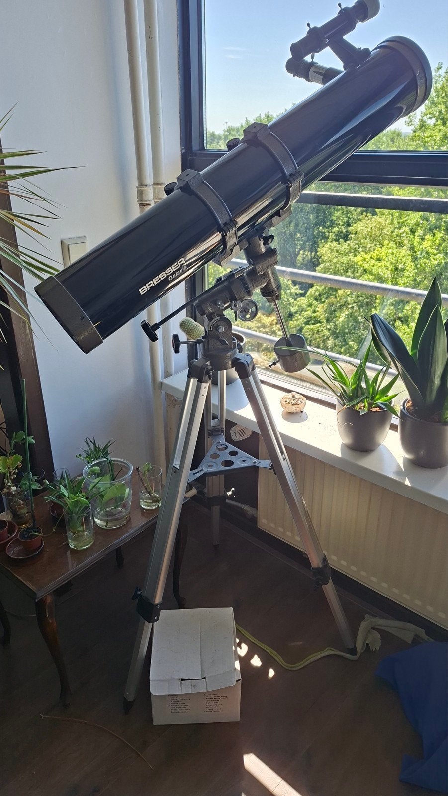Bresser Galaxia Refractor Telescoop - Zo goed als nieuw, Ophalen, Zo goed als nieuw, Lenzentelescoop (refractor), Met statief