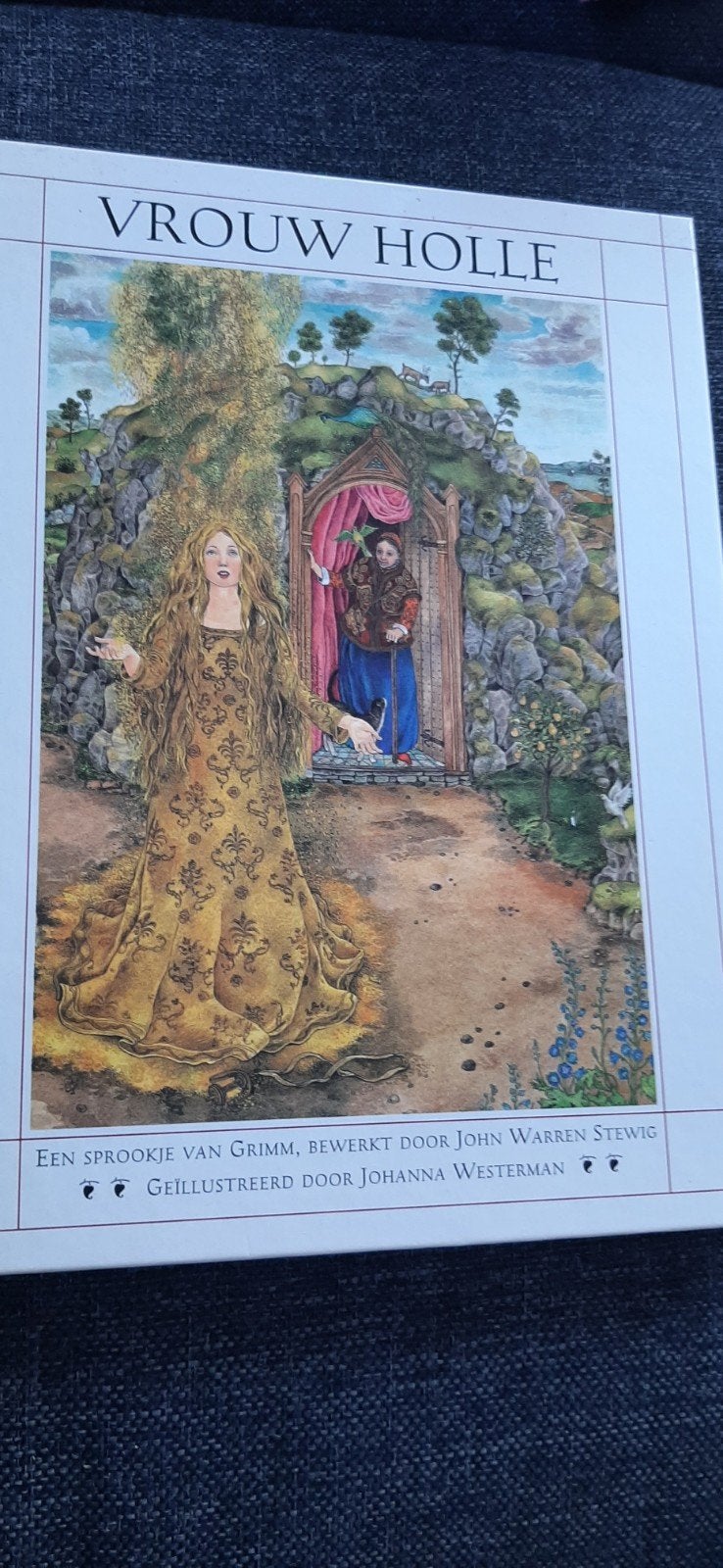 J.W. Stewig - Vrouw Holle, Ophalen of Verzenden, Zo goed als nieuw, J.W. Stewig