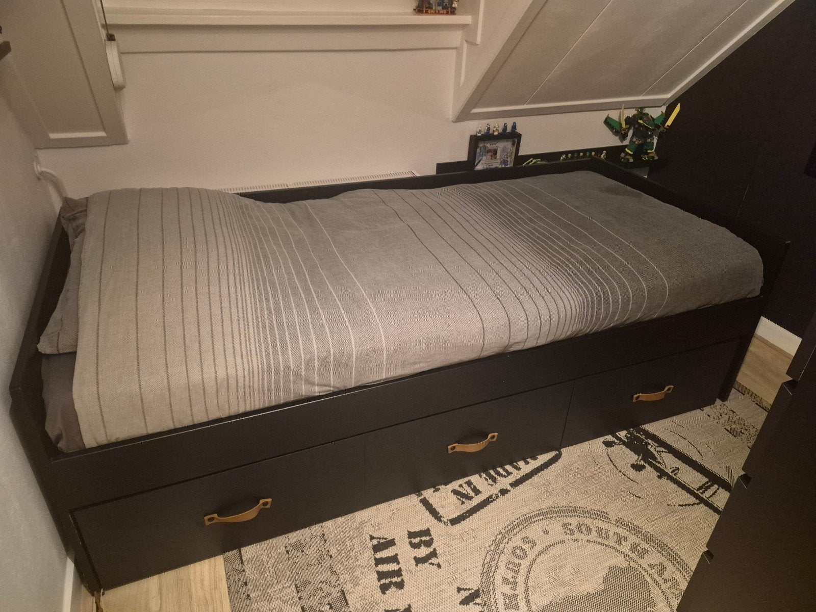 Bopita Floris 1 persoons bed zwart mat, Ophalen, Gebruikt, 90 cm, Eenpersoons