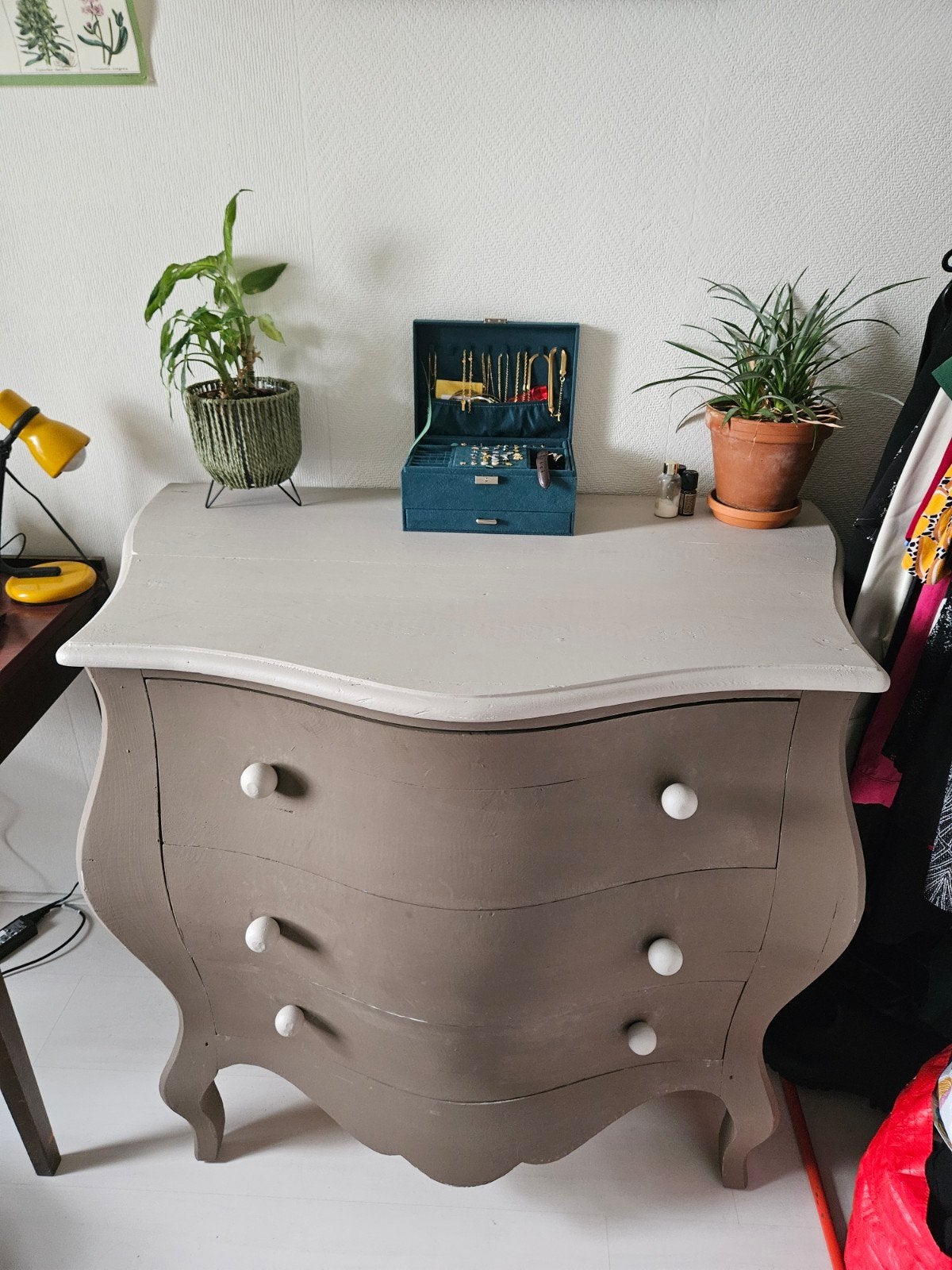 Vintage ladekast met 3 lades - Bruin/Beige, Ophalen, Gebruikt, 100 tot 150 cm, Vintage, Retro, Klassiek