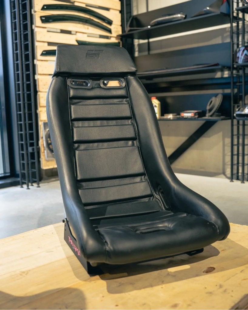 NRG Prisma GT Midnight Zwart leder Kuipstoel