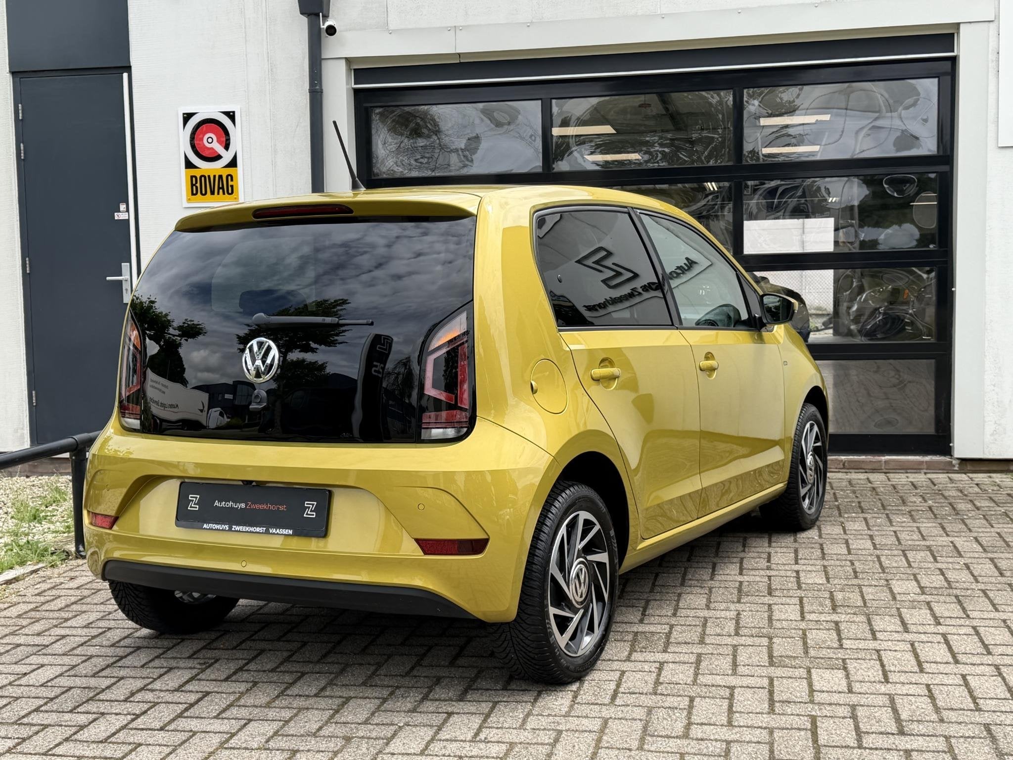Volkswagen Up! 1.0 BMT JOIN Automaat | Cruise | Camera !, Stof, Gebruikt, 840 kg, 3 cilinders