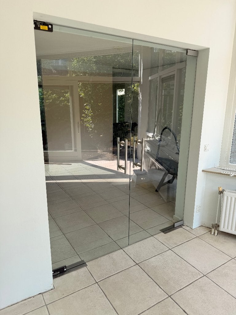 Dorma Glazen Deuren 211 x 88.5 cm inclusief Vloermechanisme, Doe-het-zelf en Verbouw, Deuren en Horren, Ophalen, Gebruikt, 80 tot 100 cm