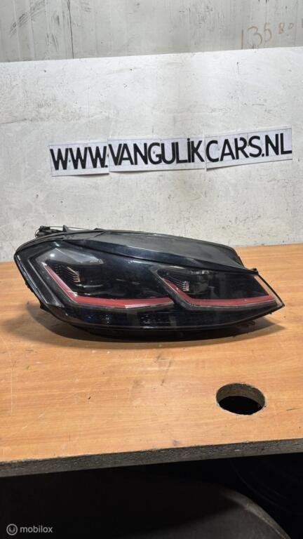 Koplamp rechts xenon Volkswagen Golf VII ('12->), Auto-onderdelen, Verlichting, Volkswagen, Gebruikt, Ophalen of Verzenden
