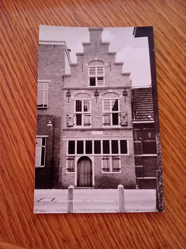 Leiden kaart met Geboortehuis van Rembrandt, Ophalen of Verzenden, Voor 1920, Ongelopen, Zuid-Holland