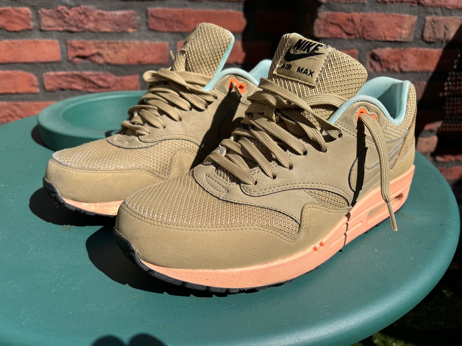 NIKE AIR MAX 1 HAY SUNSET GLOW, Overige kleuren, Ophalen of Verzenden, Sneakers of Gympen, Gedragen