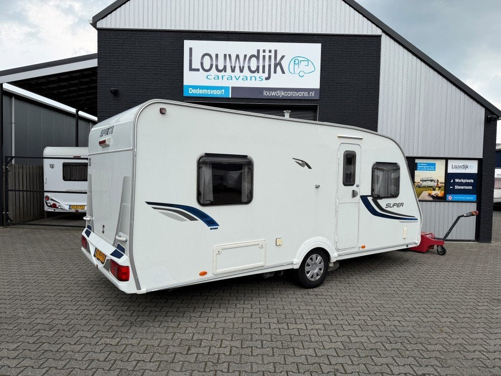 SPRITE Super 490 CF ’11 (Mover, Fransbed), Caravans en Kamperen, Rondzit, Bedrijf, Lengtebed, 6 tot 7 meter
