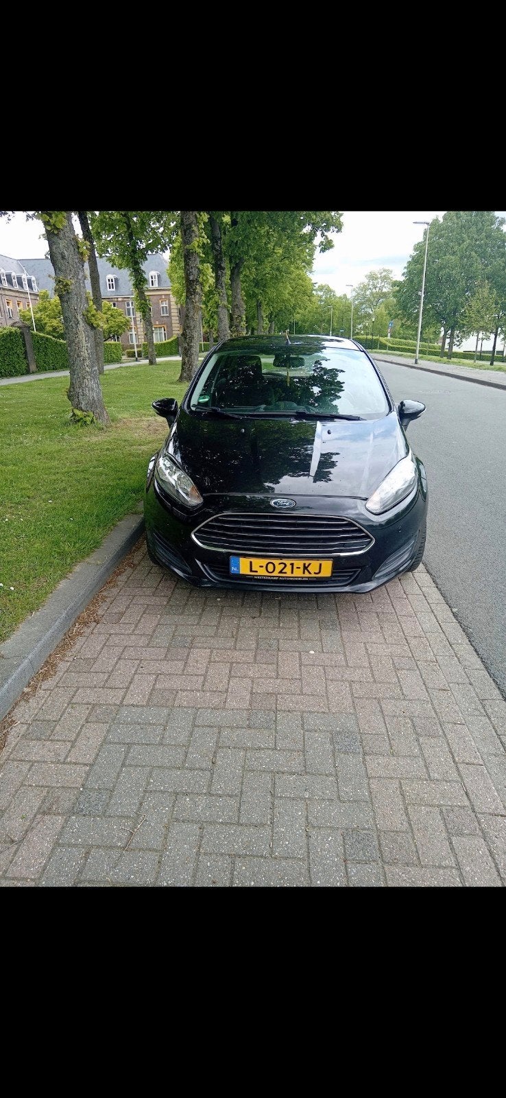 Ford Fiësta 1.25 60KW 5DR 2013 Zwart, Auto's, Ford, Particulier, Fiësta, ABS, Airbags, Airconditioning, Bluetooth, Centrale vergrendeling