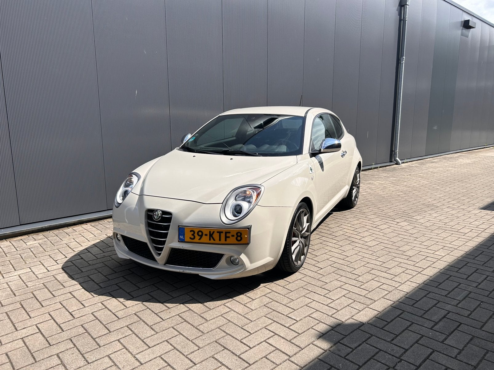 Alfa Romeo MiTo QV 1.4 Turbo multi-air, Voorwielaandrijving, Stof, Zwart, 4 cilinders