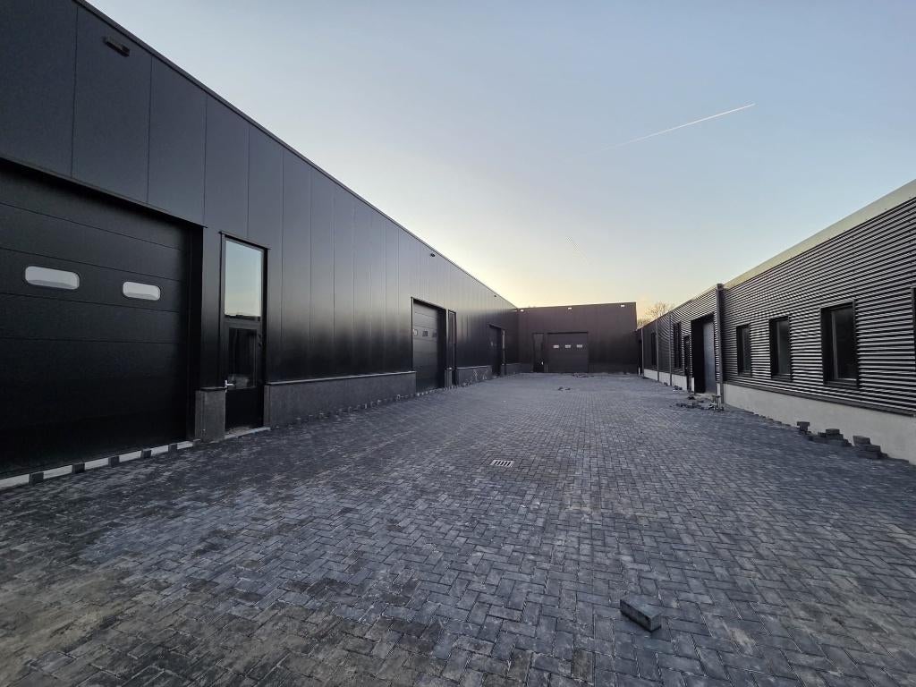 Bedrijfshal Te Huur 225m2 Tilburg, 225 m², Huur, Bedrijfsruimte