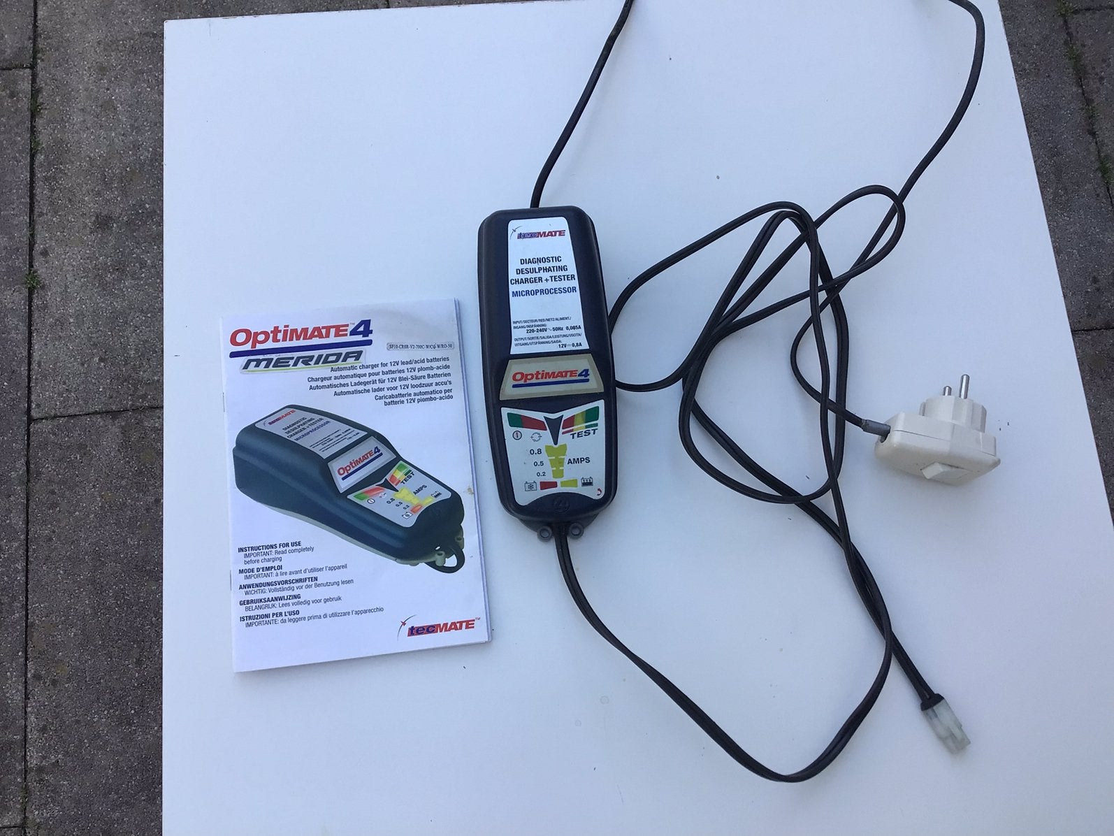 Accu lader voor motor 12 volt gebruikt voor een Ducati, Ophalen of Verzenden