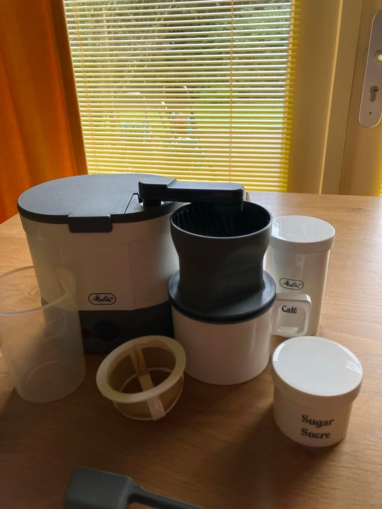 Vintage Melitta Travel Koffiezetapparaat Compact, Gebruikt, Koffiemachine, Gemalen koffie, Ophalen of Verzenden