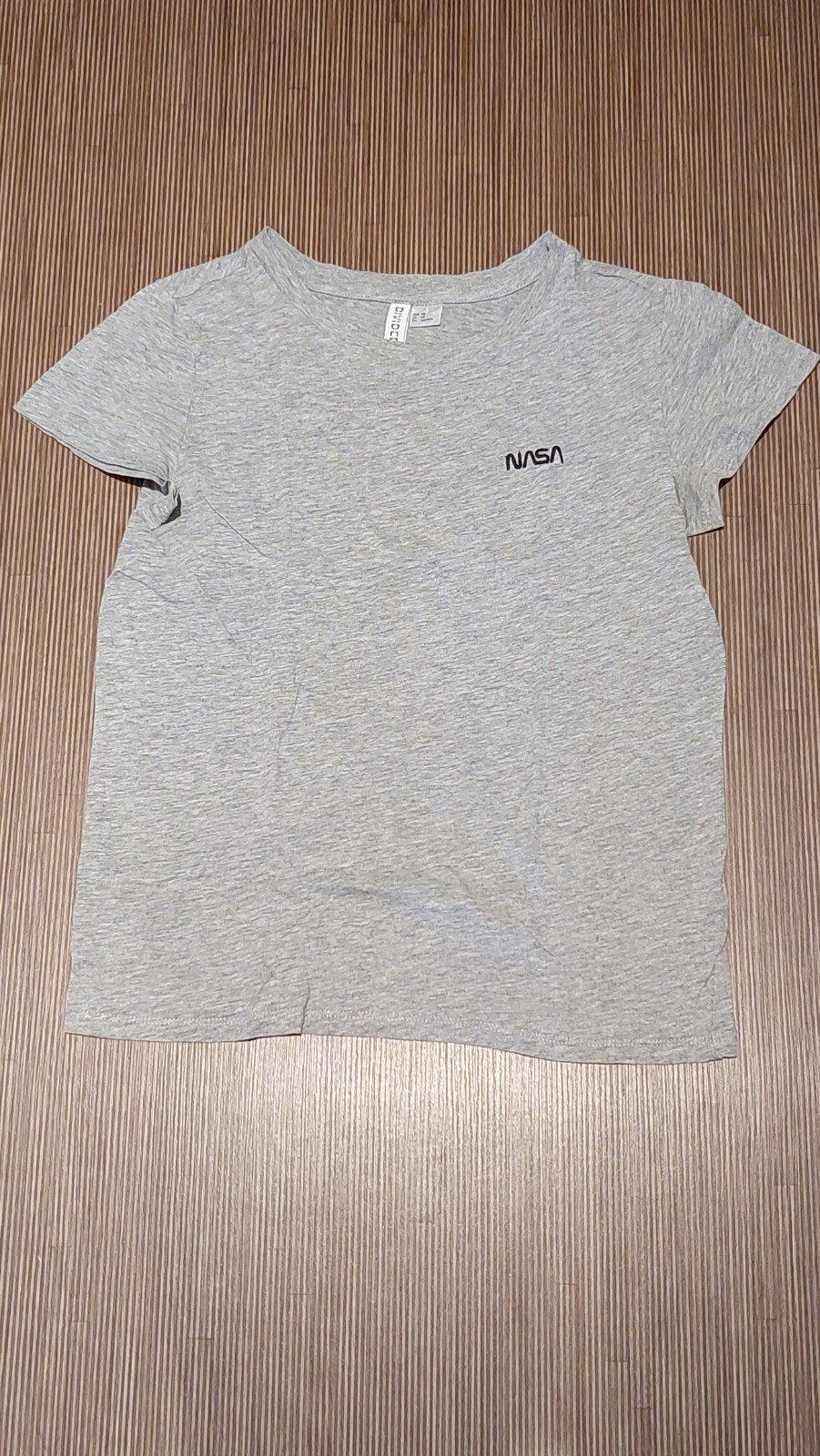 Grijs NASA shirt korte mouw maat XS, Kleding | Dames, H&M, Ophalen of Verzenden, Korte mouw, Maat 34 (XS) of kleiner