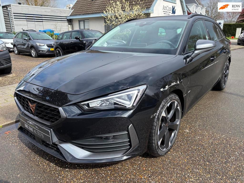 CUPRA Leon Sportstourer 1.4 e-Hybrid Schade Btw, Voorwielaandrijving, 4 cilinders, Leon, Origineel Nederlands