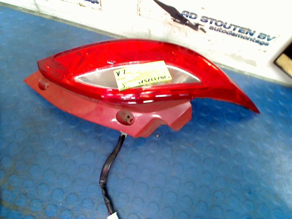 Achterlicht Links Mazda 2 (DE) (2010-01/2015-06) D65151160, Auto-onderdelen, Verlichting, Gebruikt, Hitdorfer Straße 73, Leverkusen 51371, , Duitsland