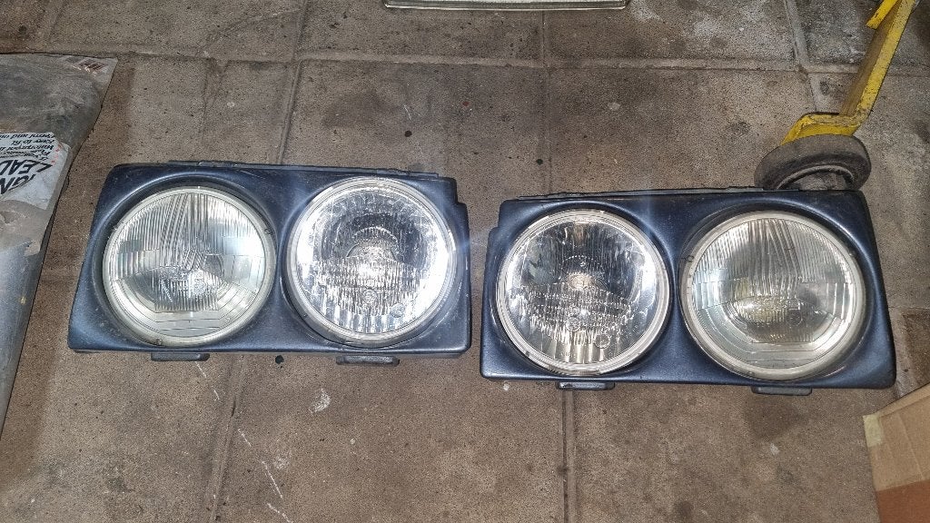 Nette set Amerikaanse koplampen Peugeot 305, Ophalen, Nieuw, Peugeot