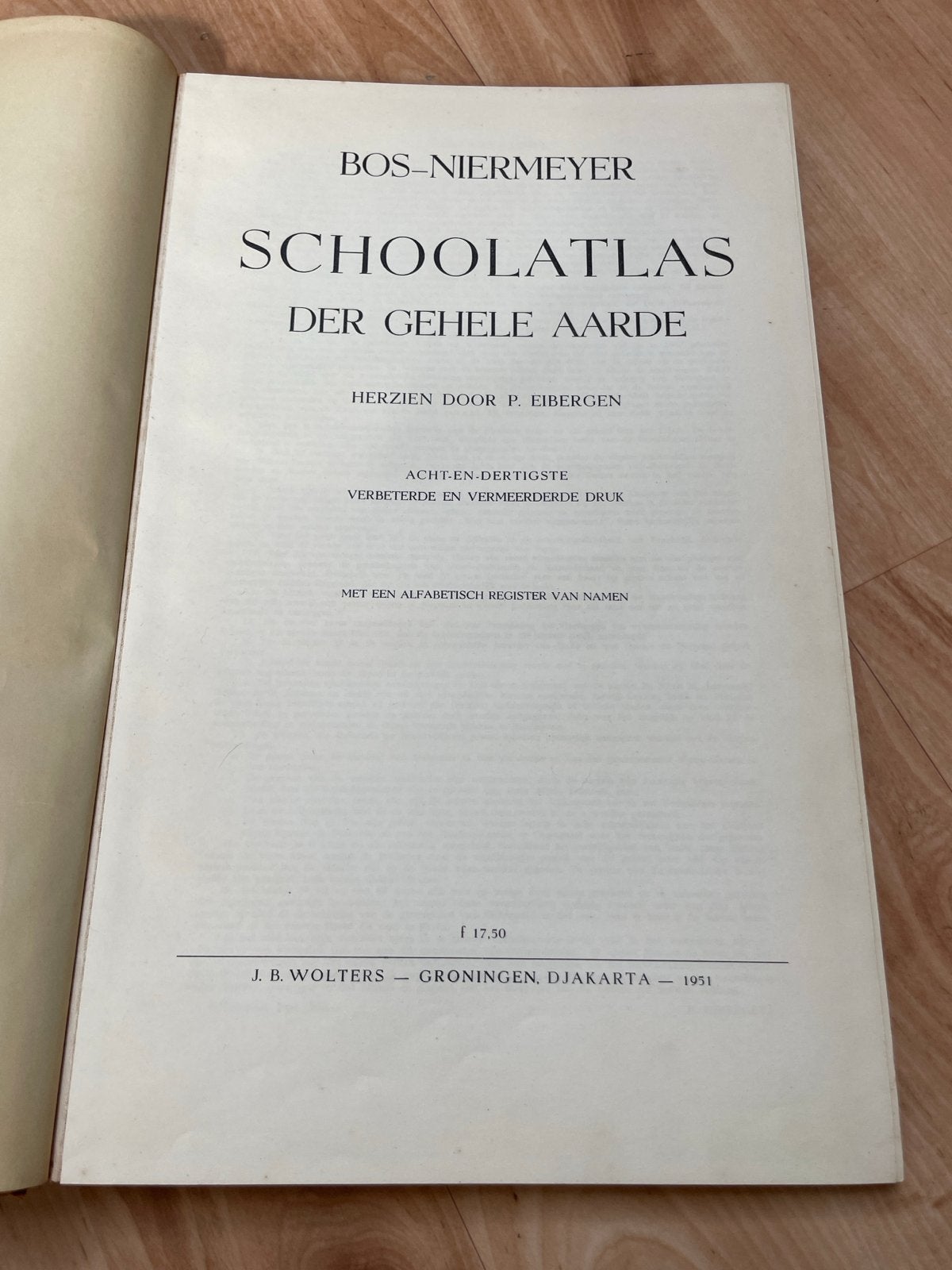 Bos-Nieremeyer Schoolatlas der Gehele Aarde 1951, Gelezen, Bosatlas, Ophalen of Verzenden, 1800 tot 2000