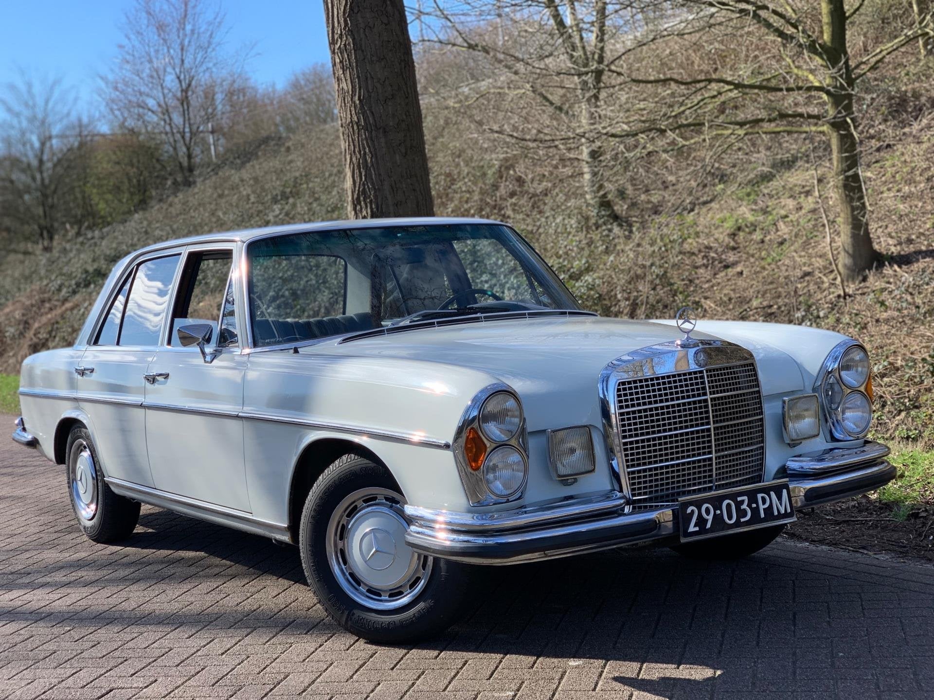 Mercedes-Benz S-klasse 280 S 9.857 KM ! NIEUWSTAAT ! 1971 !, Achterwielaandrijving, Gebruikt, 156 pk, Wit