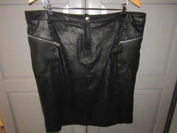 G445 Expresso mt 44 rok zwart imitatiesuède model Minke, Kleding | Dames, Zwart, Maat 42/44 (L), Zo goed als nieuw, Knielengte
