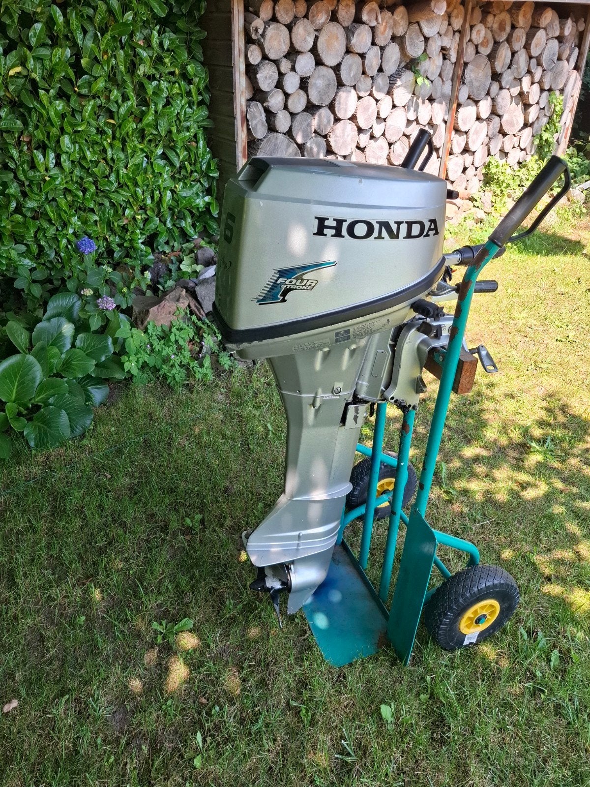 Honda 6pk 4takt buitenboordmotor langstaart, Watersport en Boten, Buiten- en Binnenboordmotoren, Ophalen, Zo goed als nieuw, Benzine