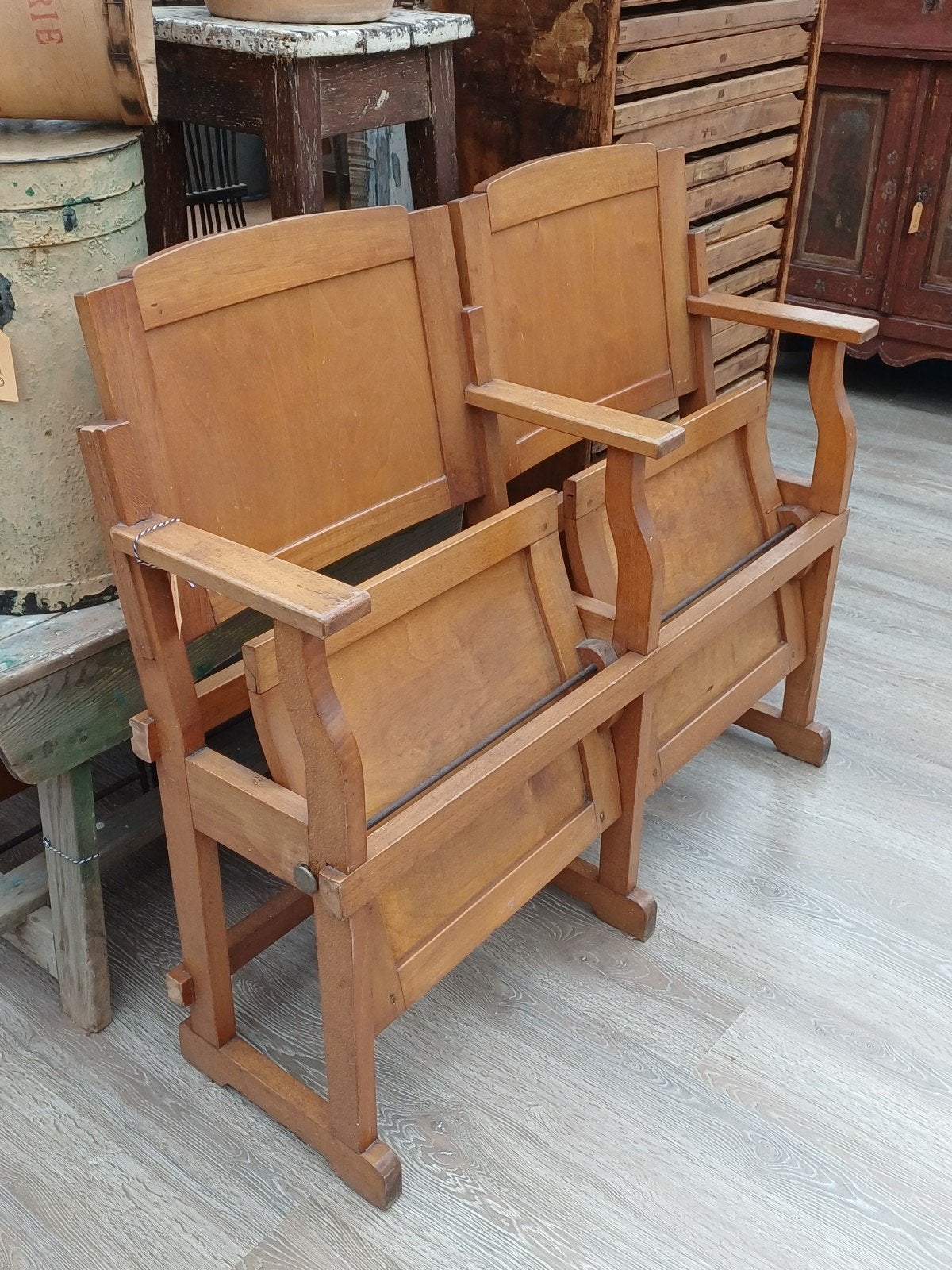 Vintage cinema- bioscoopstoelen, Ophalen