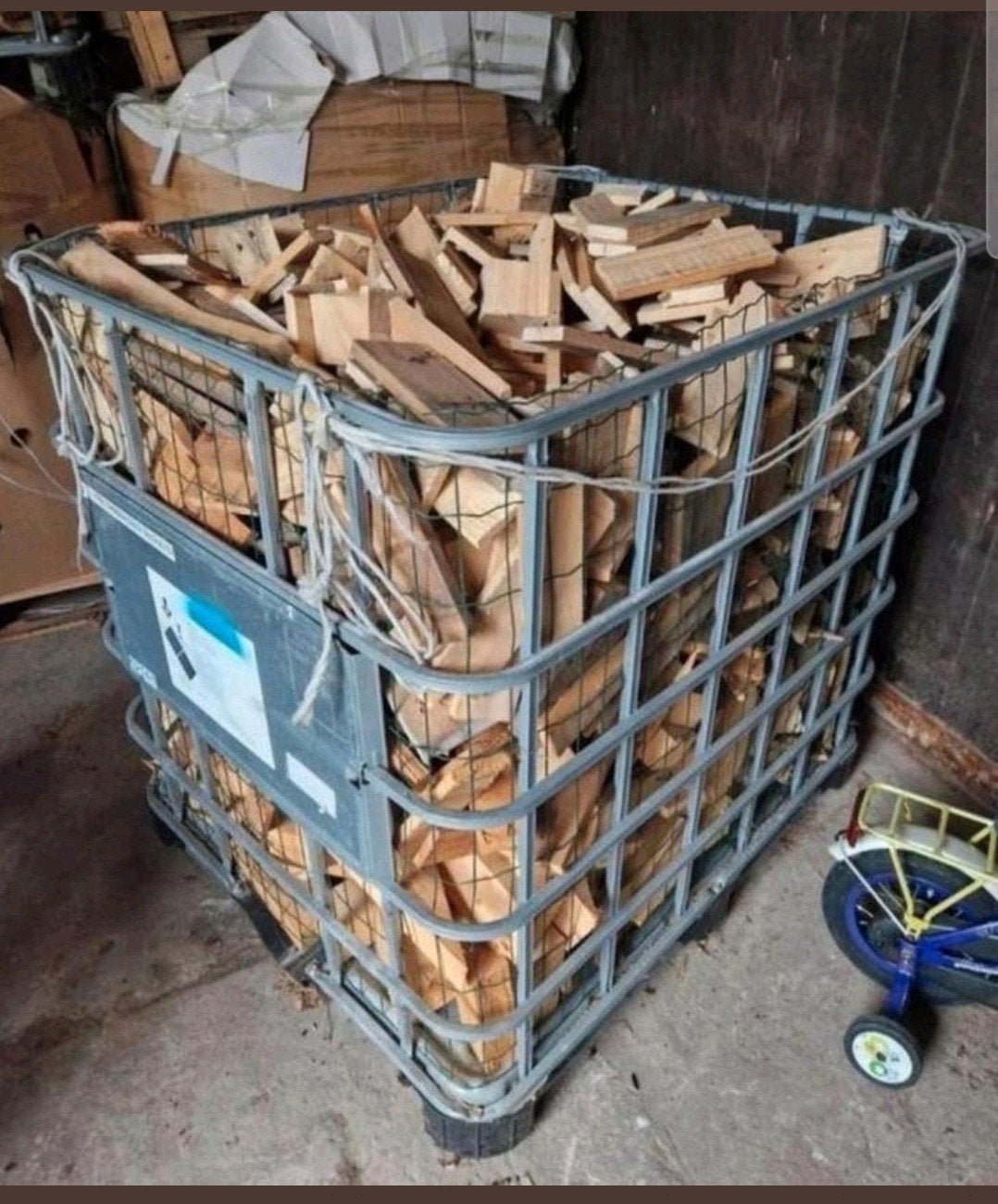 Kachelhout gezaagd = 50 euro per ruime kuub (krat is 1,2 m3), Minder dan 3 m³, Ophalen of Verzenden