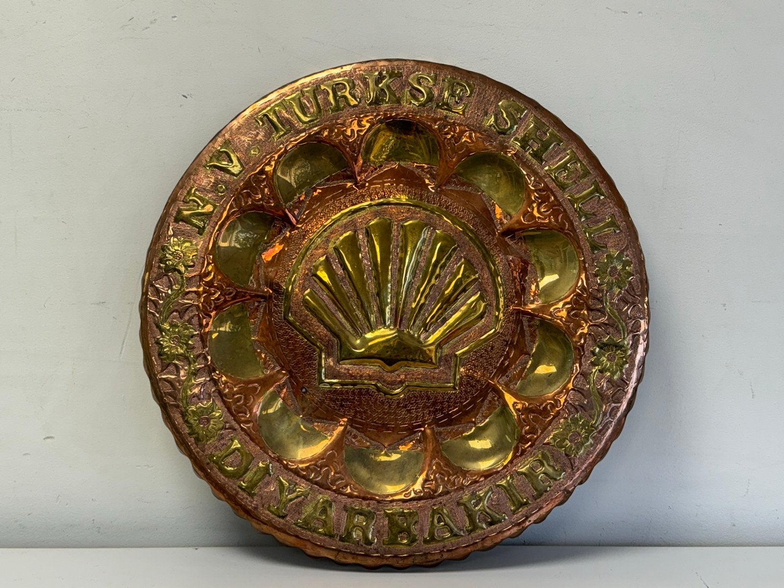 Antieke koperen en bronzen Shell-plaat, Diyarbakir, Verzamelen, Ophalen of Verzenden