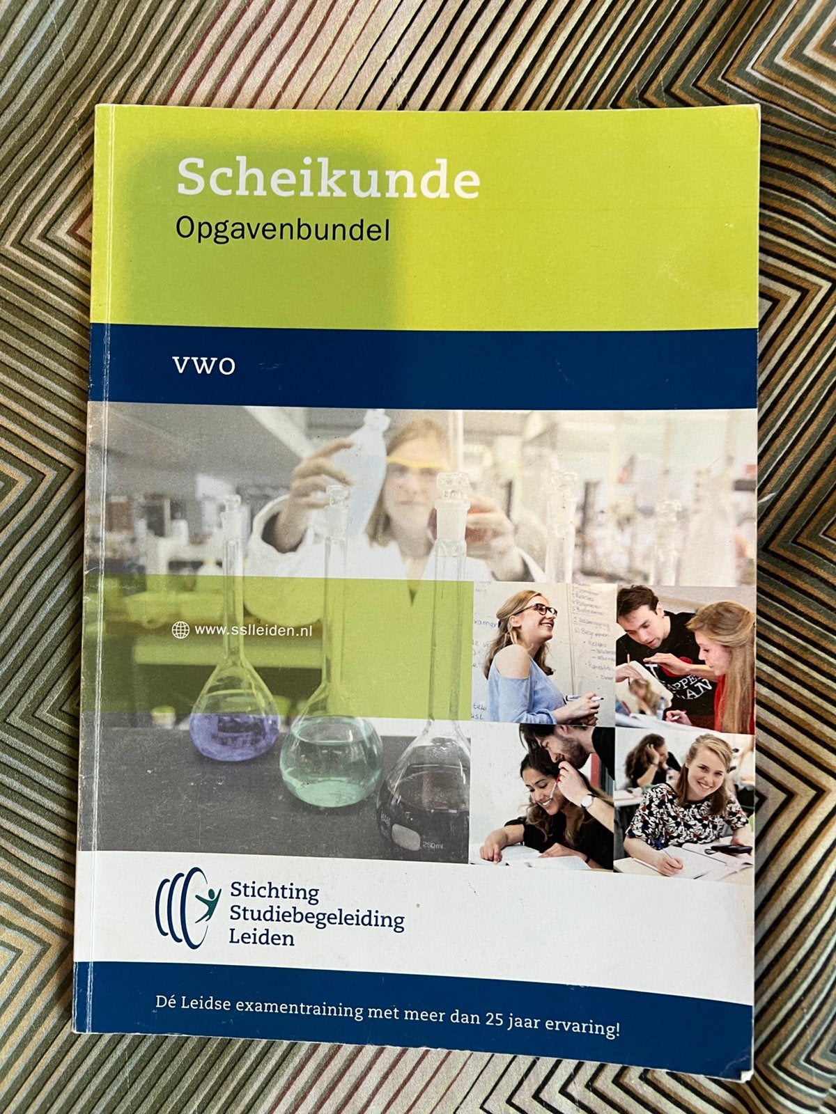Scheikunde opgavebundel VWO eindexamen, Ophalen, Zo goed als nieuw, VWO, Scheikunde