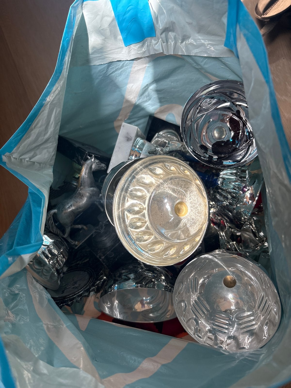 Grote tas met paardrij bekers en rozetten, Ophalen of Verzenden, Gebruikt
