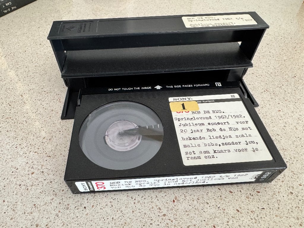 Rob de Nijs - Springlevend 1962/1982 Jubileumconcert Betamax, Gebruikt, Alle leeftijden, Betamax, Nederlands ondertiteld