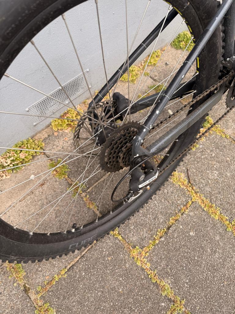 Cube Mountainbike, Fietsen en Brommers, Fietsen | Crossfietsen en BMX, Ophalen, 24 inch of meer, Gebruikt, V-brakes