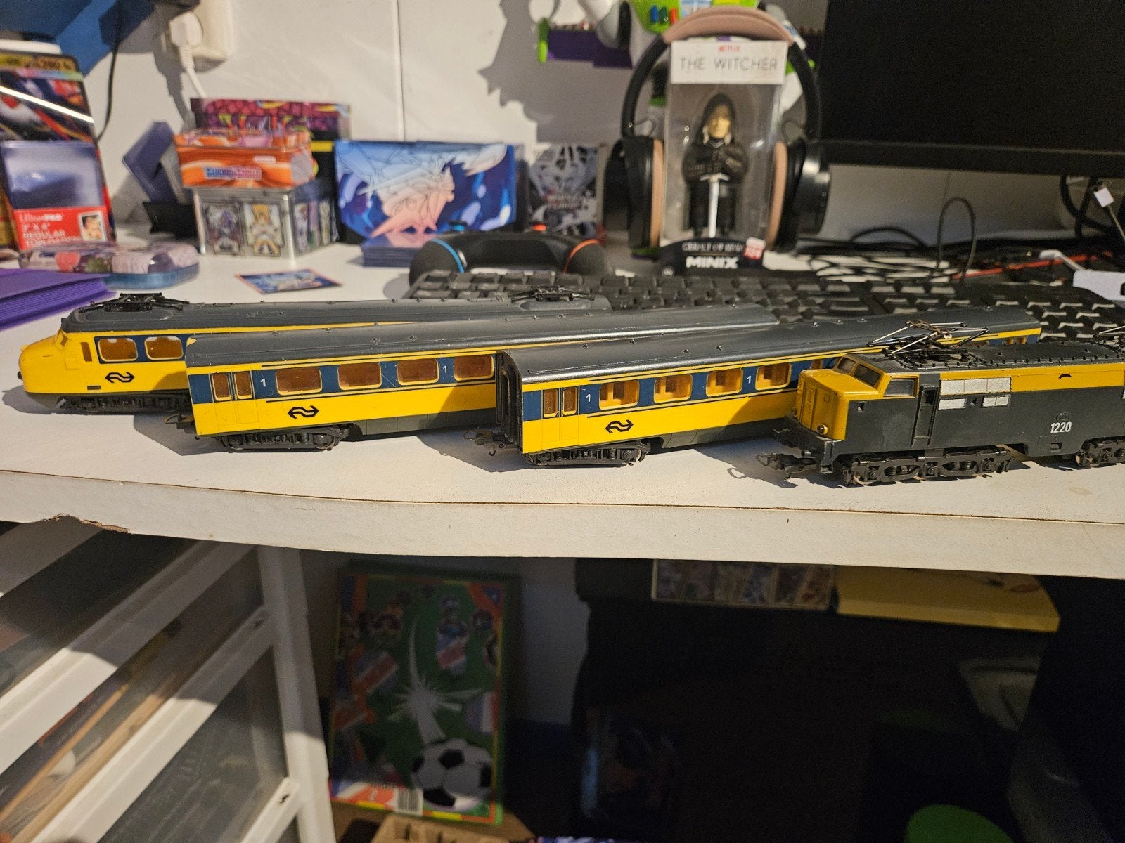 NS 1220 Locomotief en NS Plan V Treinstel, Hobby en Vrije tijd, Ophalen, Gelijkstroom, NS, Lima