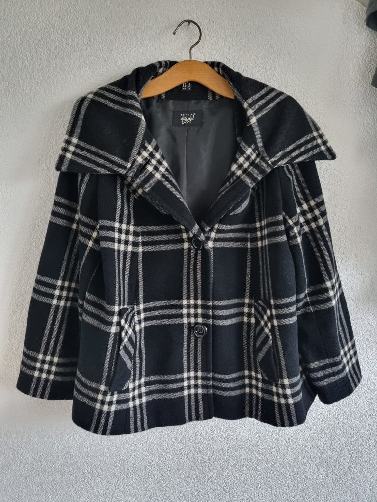 geblokte wollen korte damesjas maat 38 Milo Coats, Maat 38/40 (M), Zwart, Ophalen of Verzenden, Zo goed als nieuw