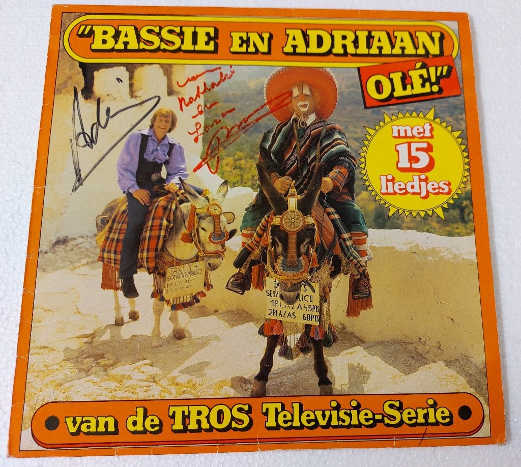 Bassie en Adriaan LP gesigneerd Olé met HANDTEKENINGEN, Cd's en Dvd's, LP, Gebruikt, Fotohoes, Ophalen of Verzenden