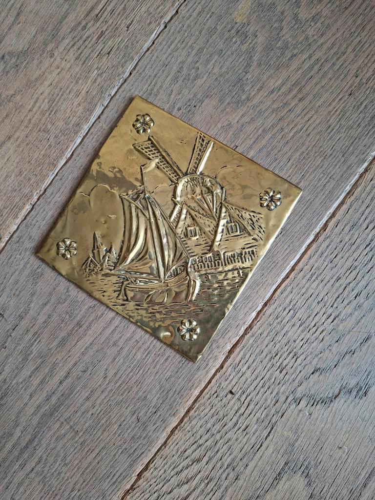 Koperen wandplaat met molen en schip, Antiek en Kunst, Antiek | Koper en Brons, Ophalen of Verzenden