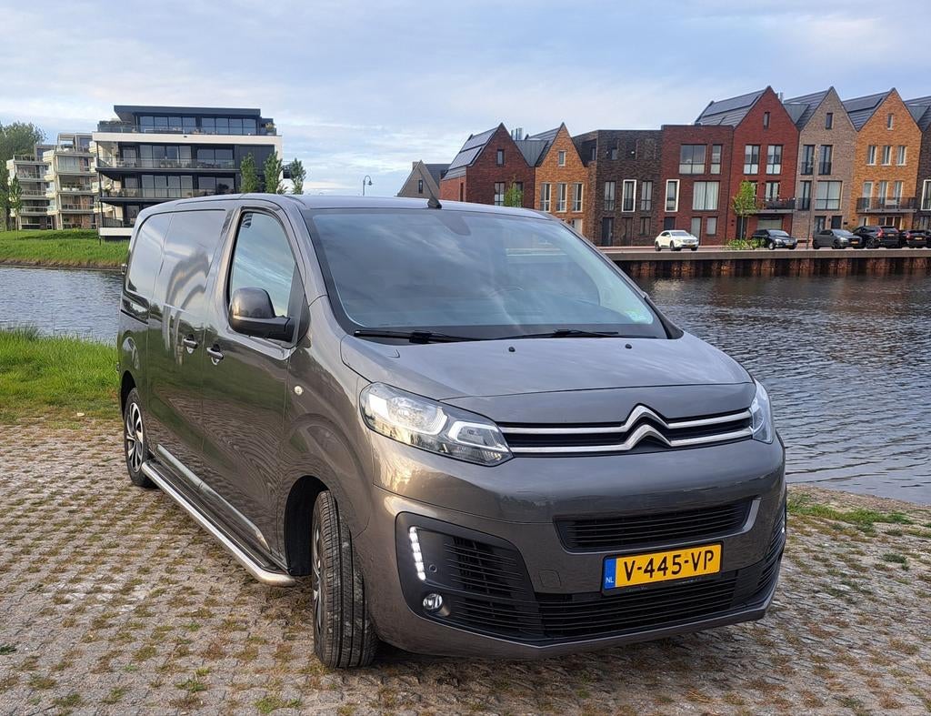 Citroën Jumpy GB M 2.0 Bluehdi 120PK S&S 3-zits, Voorwielaandrijving, Zwart, 4 cilinders, Citroën