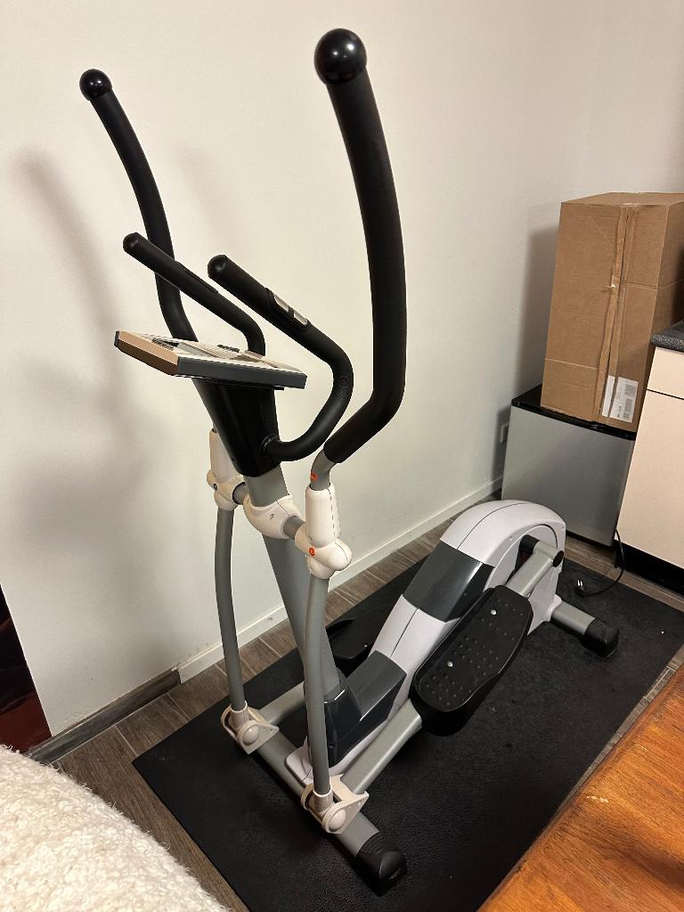 Crosstrainer te koop, Ophalen, Zo goed als nieuw, Buik, Crosstrainer